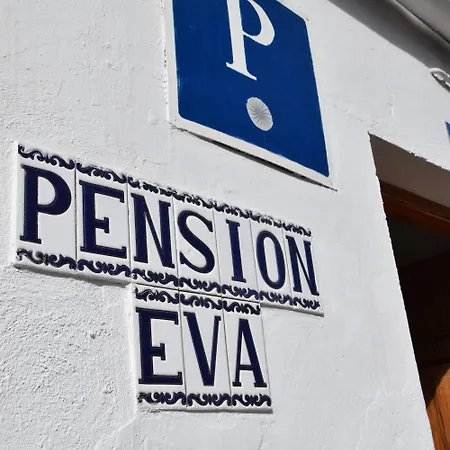 Eva *