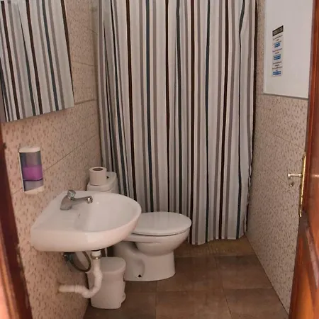 Eva Guest house *