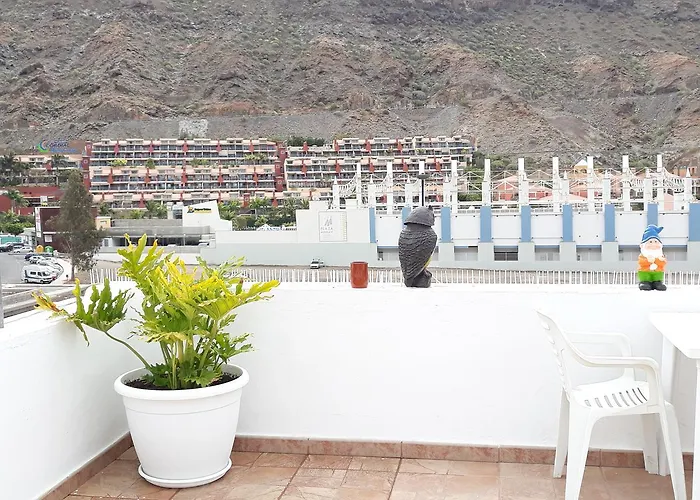 Eva בית הארחה *