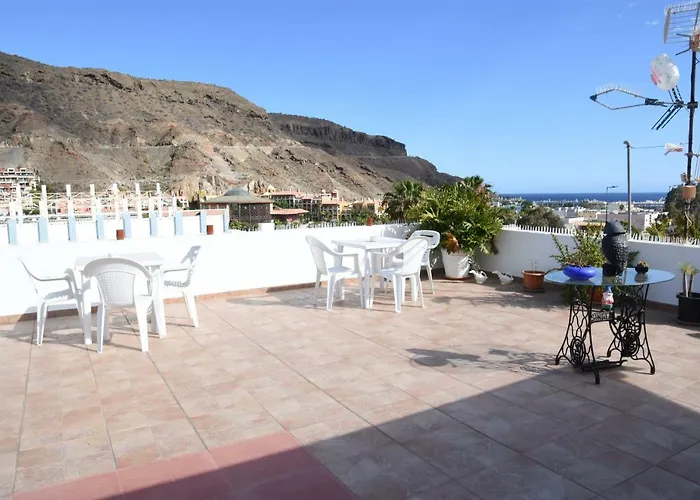 בית הארחה Eva *