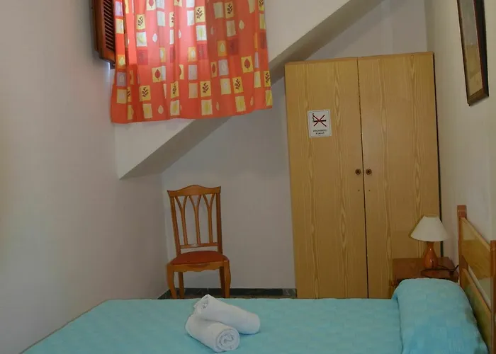 בית הארחה Eva *